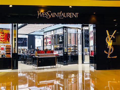 yves saint laurent marketing strategy|yves Saint Laurent.